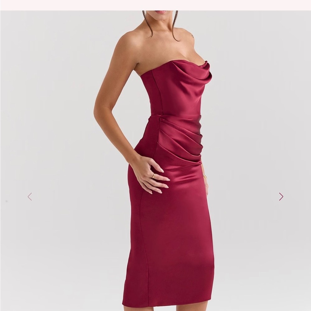 House of cb 
Santana berry satin strapless midi dress  
 Size: Meduim